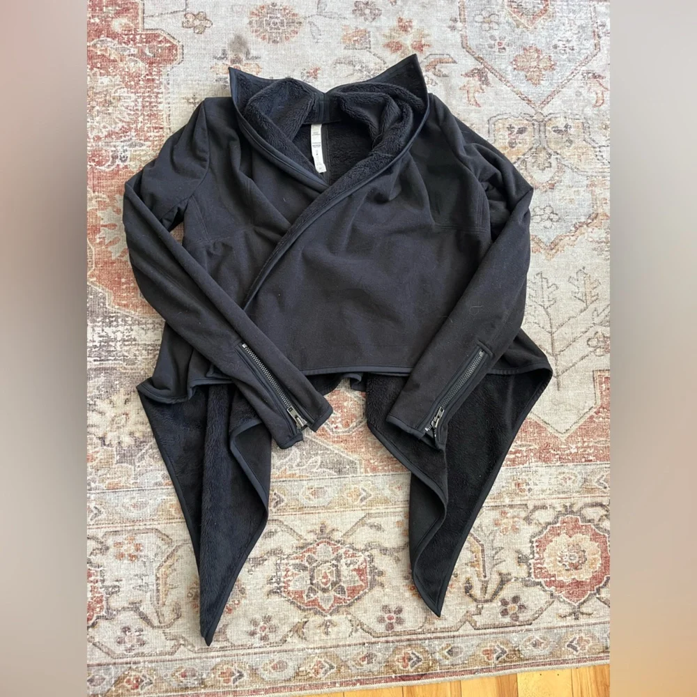 Lululemon Presence Of Mind Jacket - Picture 4 of 5